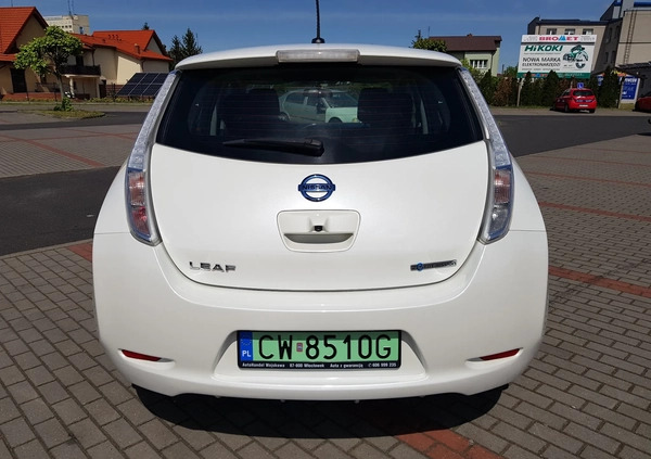 Nissan Leaf cena 39900 przebieg: 111000, rok produkcji 2015 z Włocławek małe 191